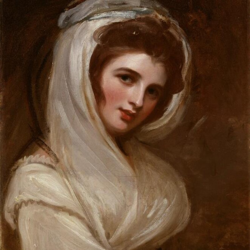 Lady Hamilton pose, un châle sur la tête.