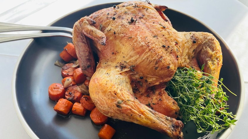 Le poulet rôti du chef Simon Proulx.
