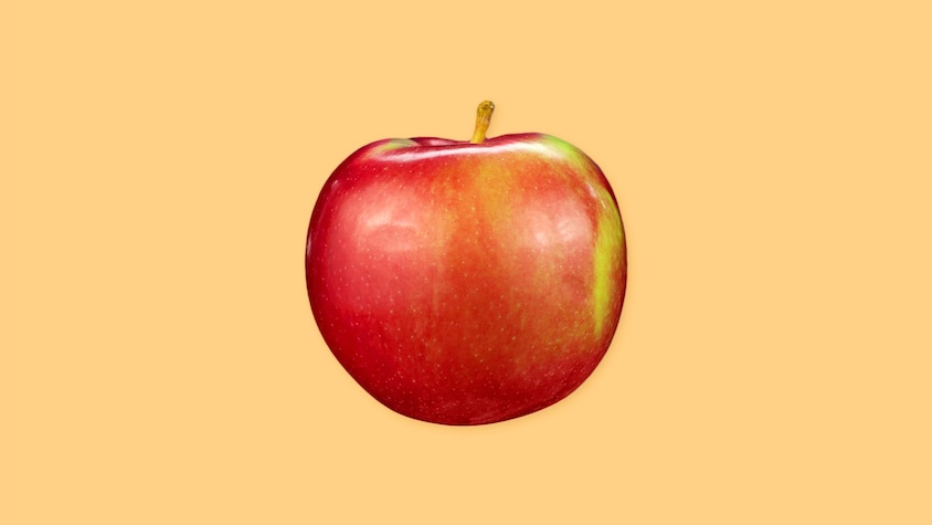 Une pomme complète.