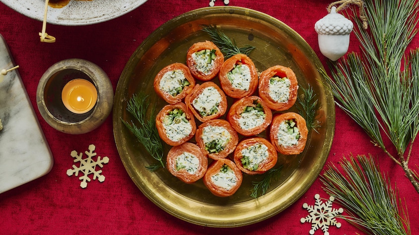 Roulade de saumon fumé au fromage | Mordu