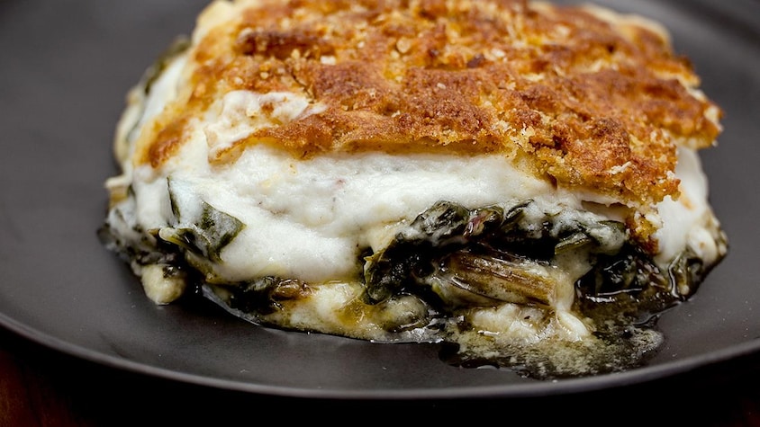 Gratin de bettes à carde façon macaroni au fromage d’Émilie Rizzetto.