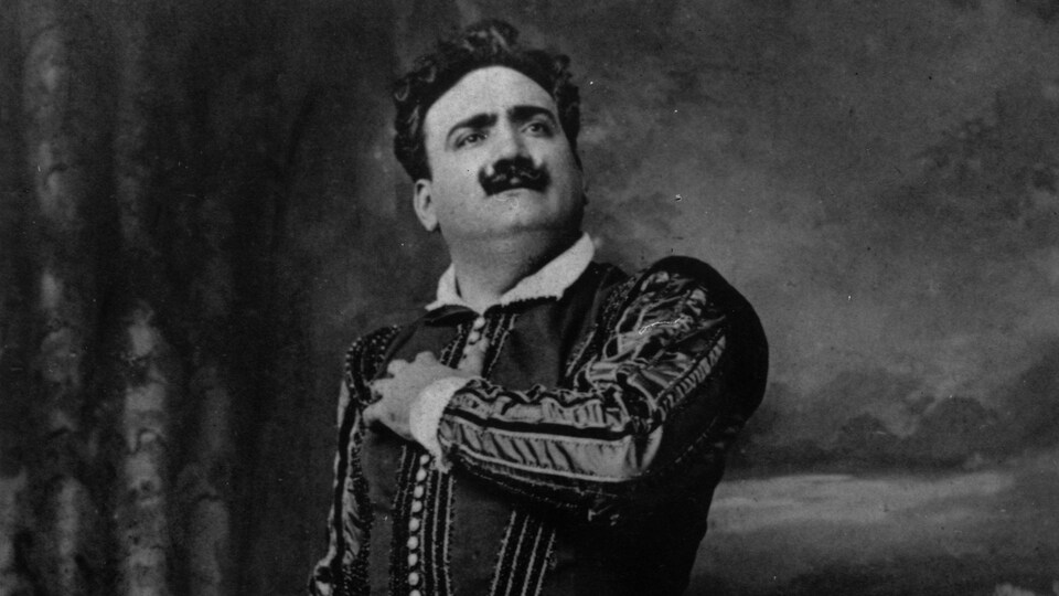 tenor italiano Enrico Caruso
