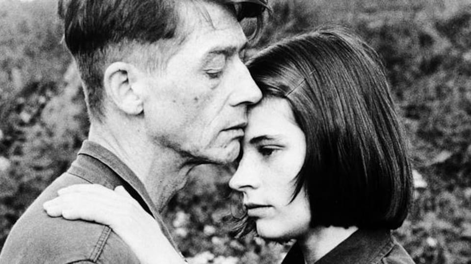 John Hurt et Suzanna Hamilton dans « 1984 »