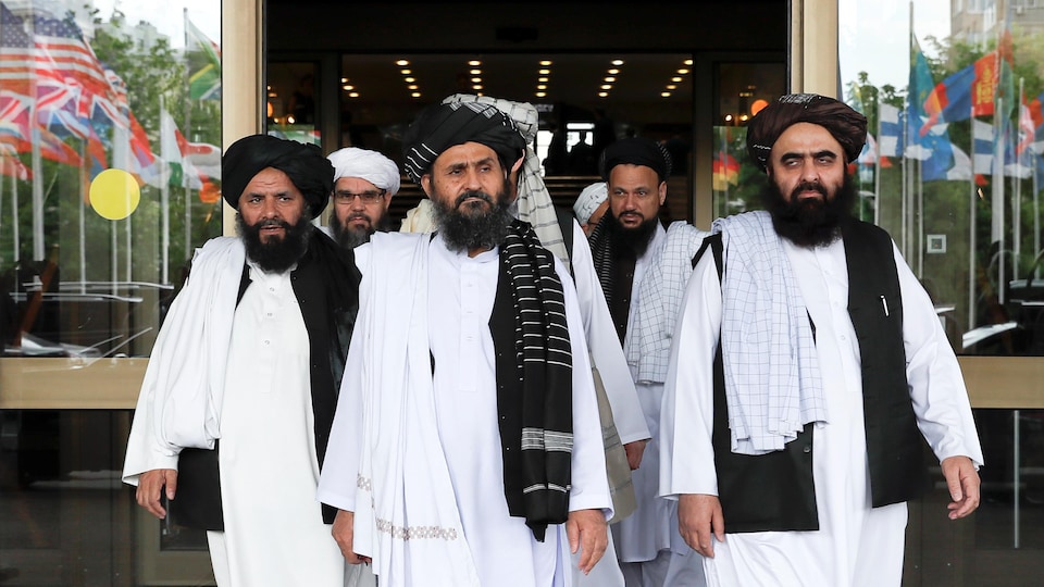 La délégation des talibans lors de négociations avec les autorités afghanes à Moscou en mai 2019.