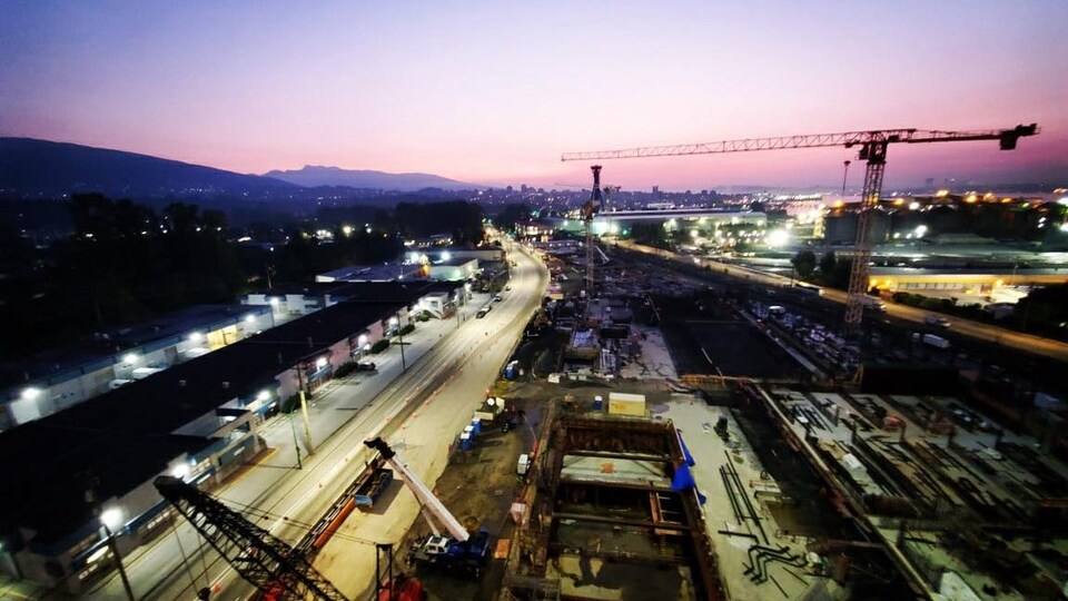 Le chantier de construction de l'usine d'eaux usées à North Vancouver.