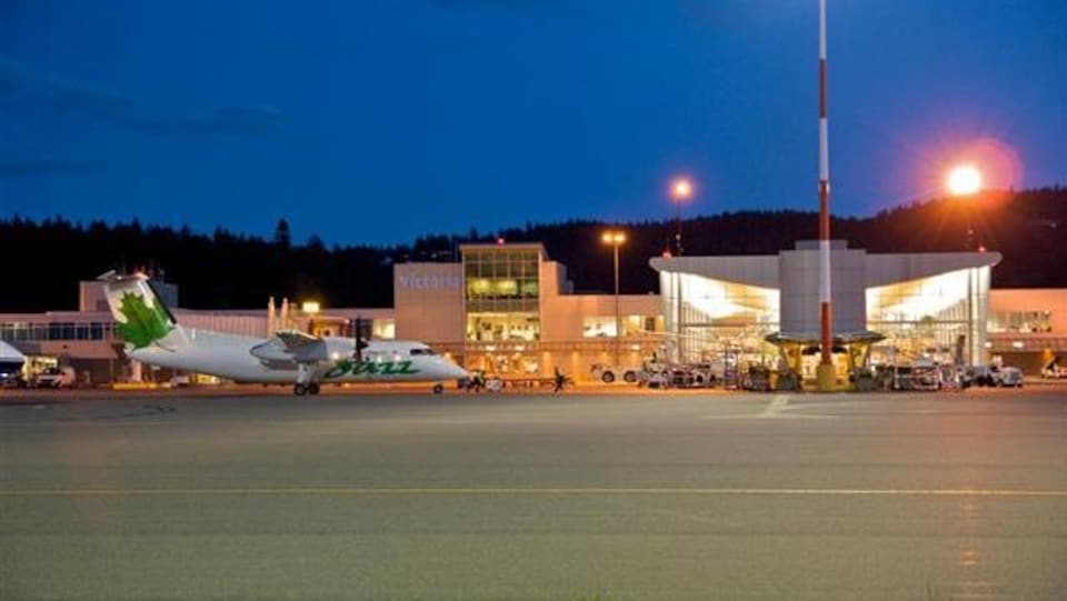 Une vue du terminal de l'aéroport de Victoria.