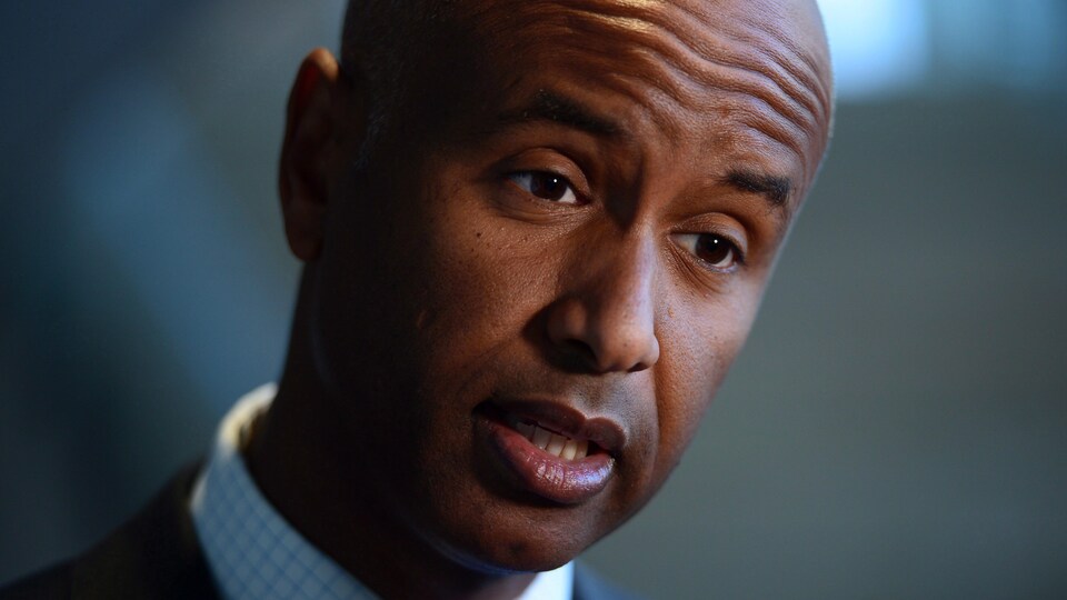 Le ministre de l'Immigration, des Réfugiés et de la Citoyenneté, Ahmed Hussen