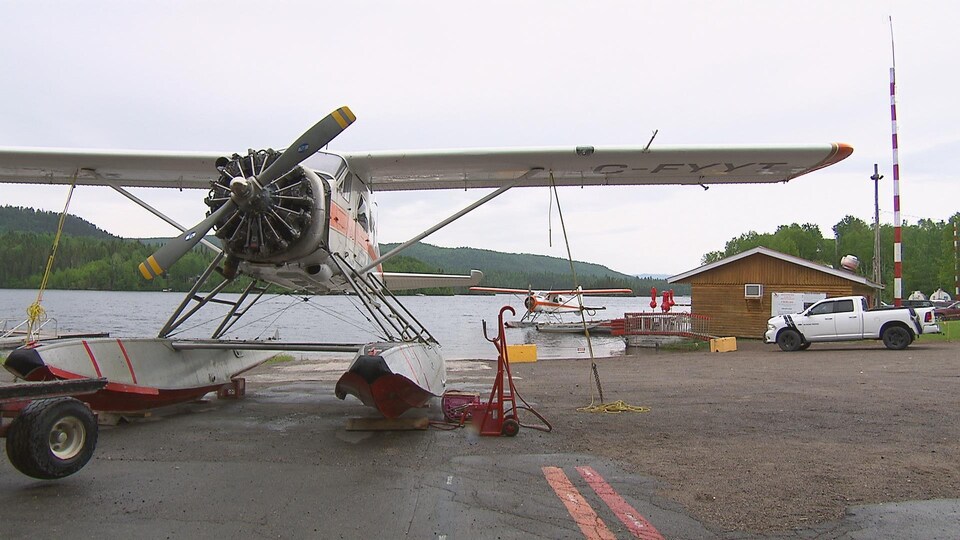 Un hydravion