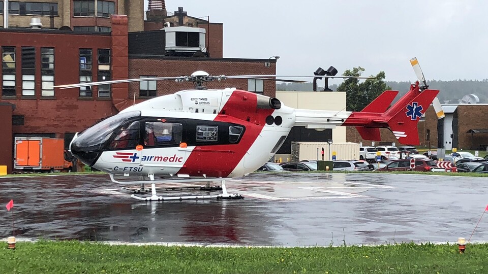Un hélicoptère d'Airmédic.