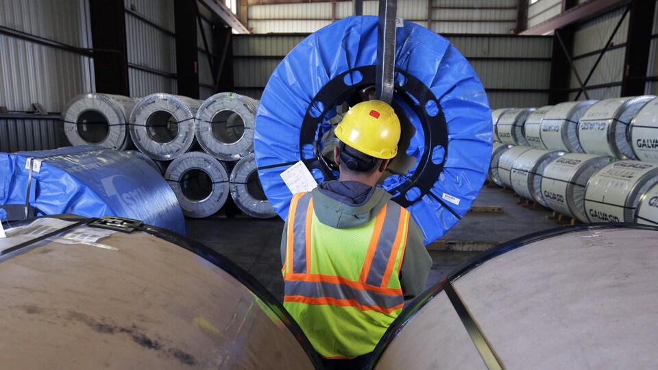 Travailleur en usine