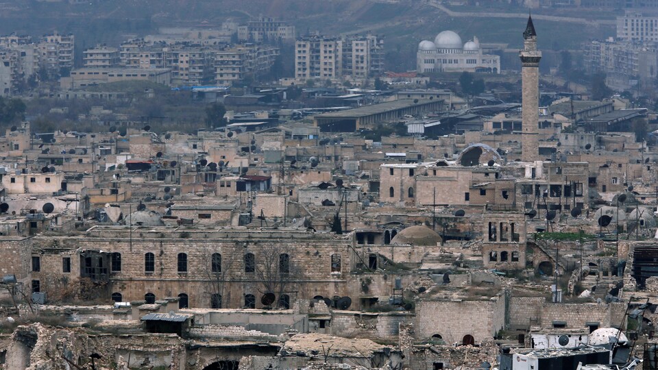 Vue du vieux quartier détruit d'Alep en Syrie