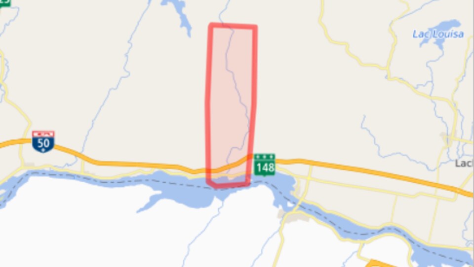 Un barrage fragile sur la rivière Rouge force l'évacuation de 75