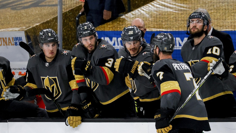 Le défenseur des Golden Knights Alex Pietrangelo a déjoué Carey Price à deux reprises lors du match numéro 2, au T-Mobile Arena.