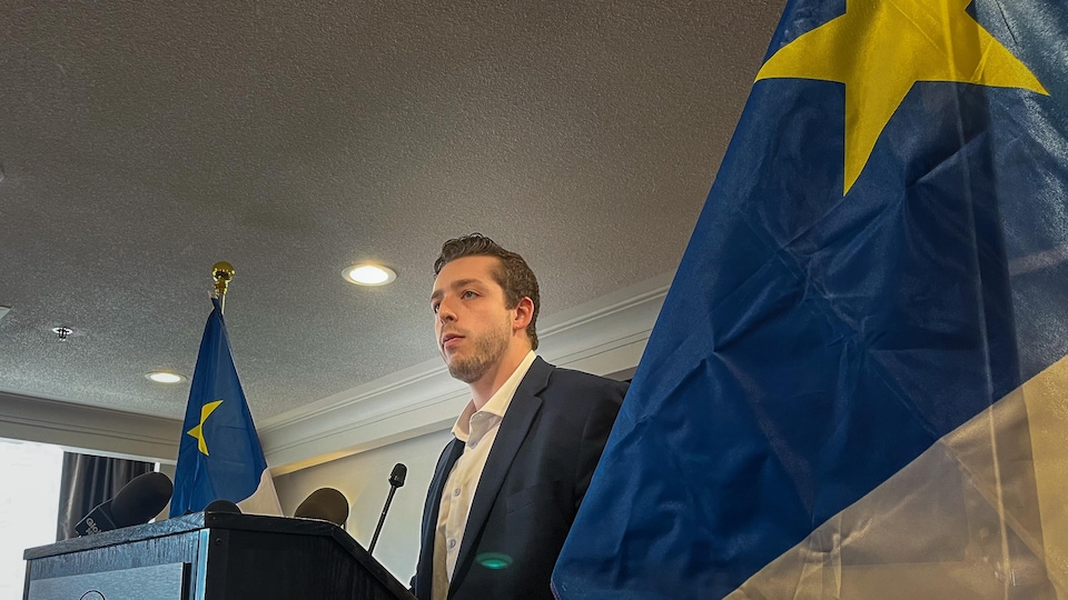 Alexandre Cédric Doucet en conférence de presse