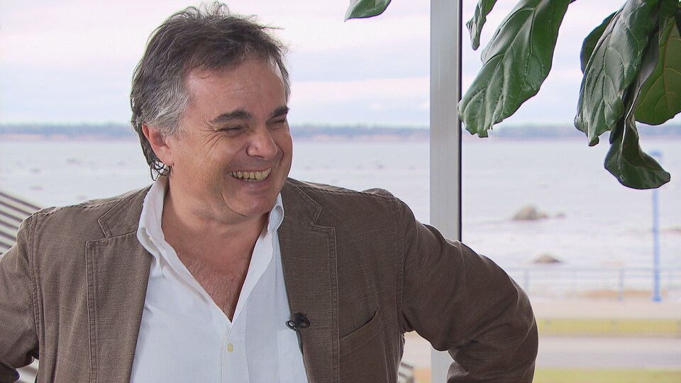 Alexandre Jardin éclate de rire