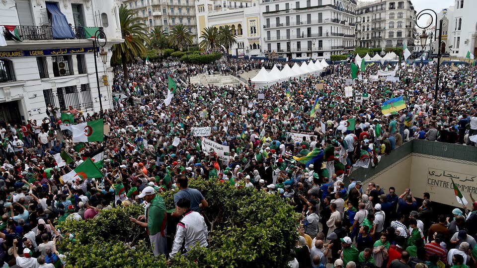 Plan général à vol d'oiseau de la manifestation.