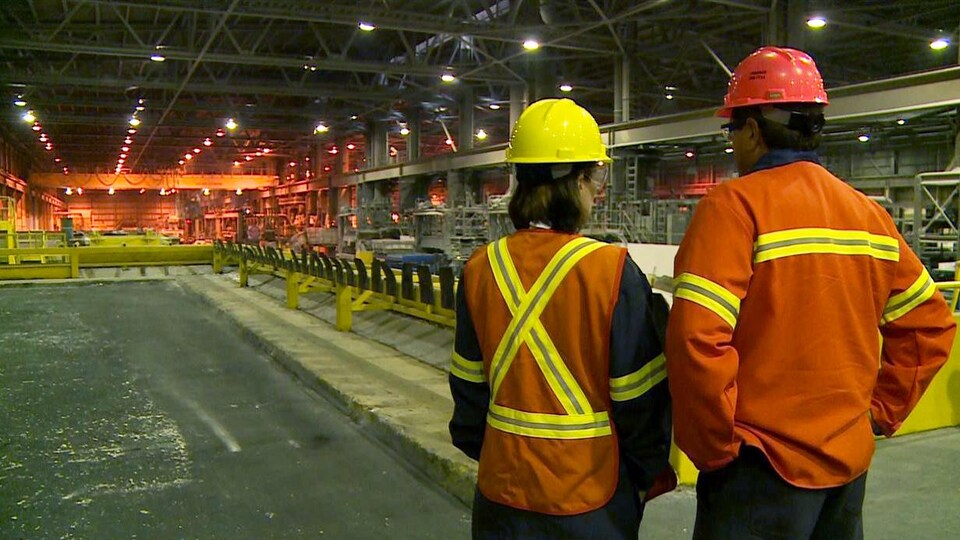 Les 700 employés d'Alcoa à adoptent un nouveau contrat de 6