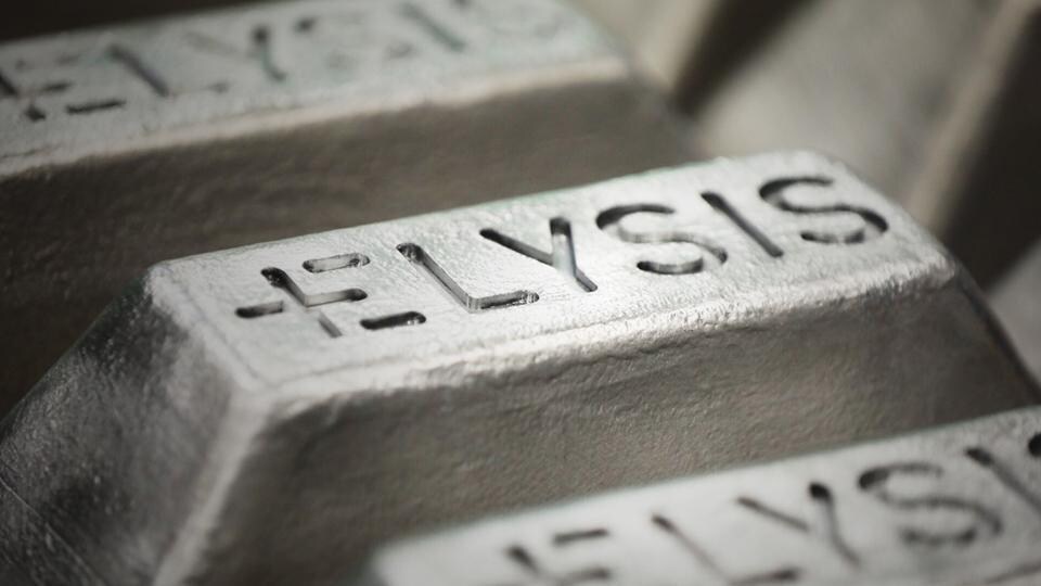 Un lingot d'aluminium.