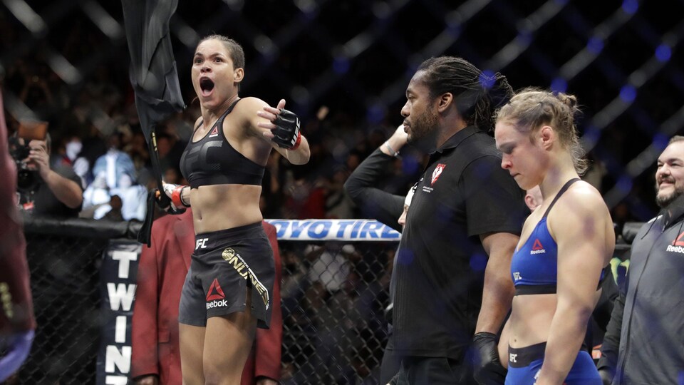 Amanda Nunes et Ronda Rousey après leur combat