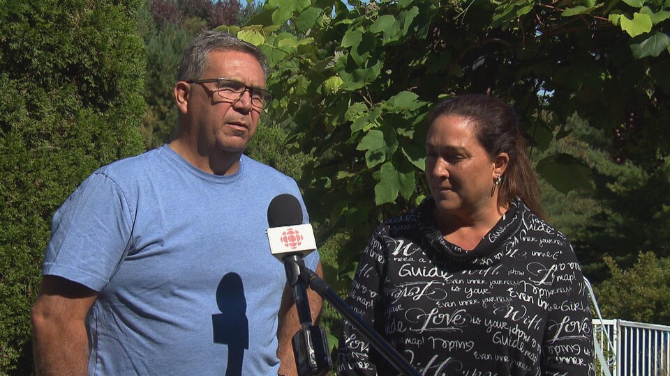 Michel Perron et Annie Simard.
