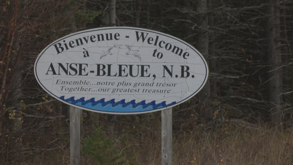 Les résidents appellent Anse-Bleue leur «village».