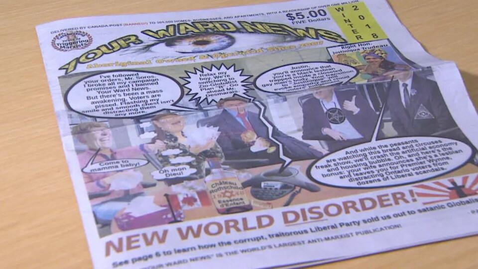 Une copie du périodique Your Ward News sur une table.