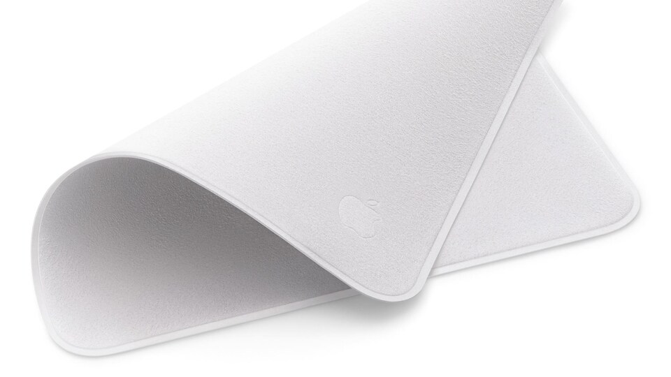 Un tissu replié portant le logo d'Apple.