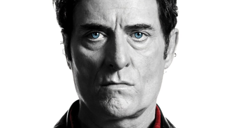 L'acteur Kim Coates joue le personnage de Declan Gardiner dans la série Bad Blood tournée en partie à Sudbury.