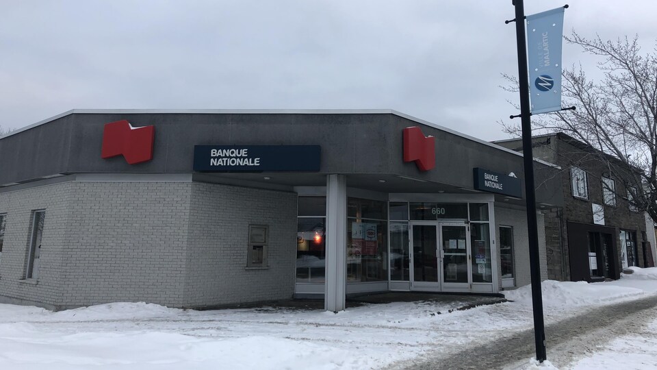 La façade de la succursale de Malartic de la Banque Nationale.