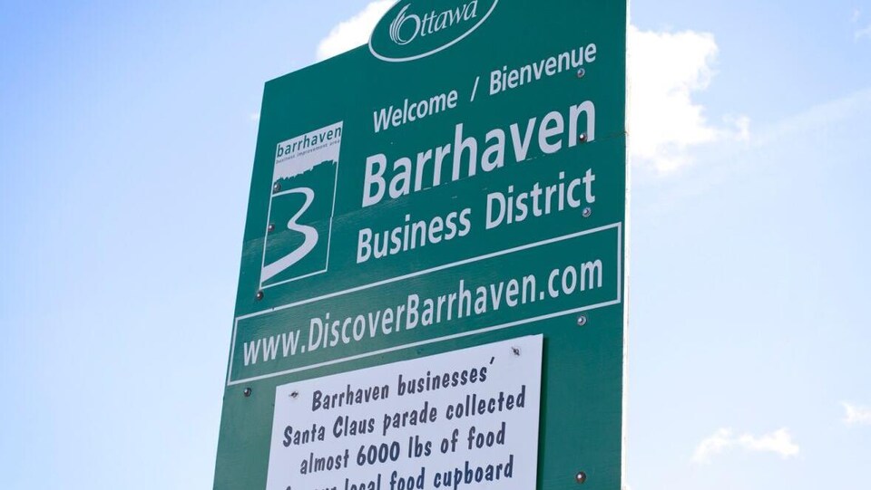 Une pancarte qui annonce le quartier de Barrhave, à Ottawa.