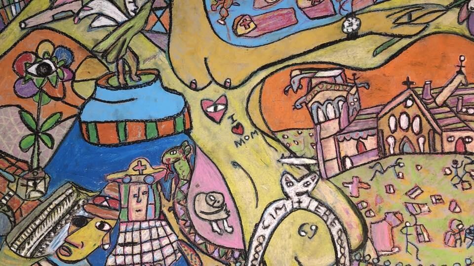 Une œuvre de Byrun Boutin-Maloney, une illustration abstraite colorée aux pastels gras, on y remarque de petites scènes, une église, des personnages, des animaux.