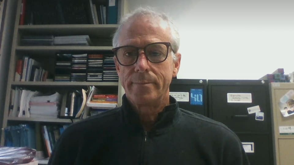 Benoit Barbeau, professeur au Département des sciences biologiques de l’UQAM.