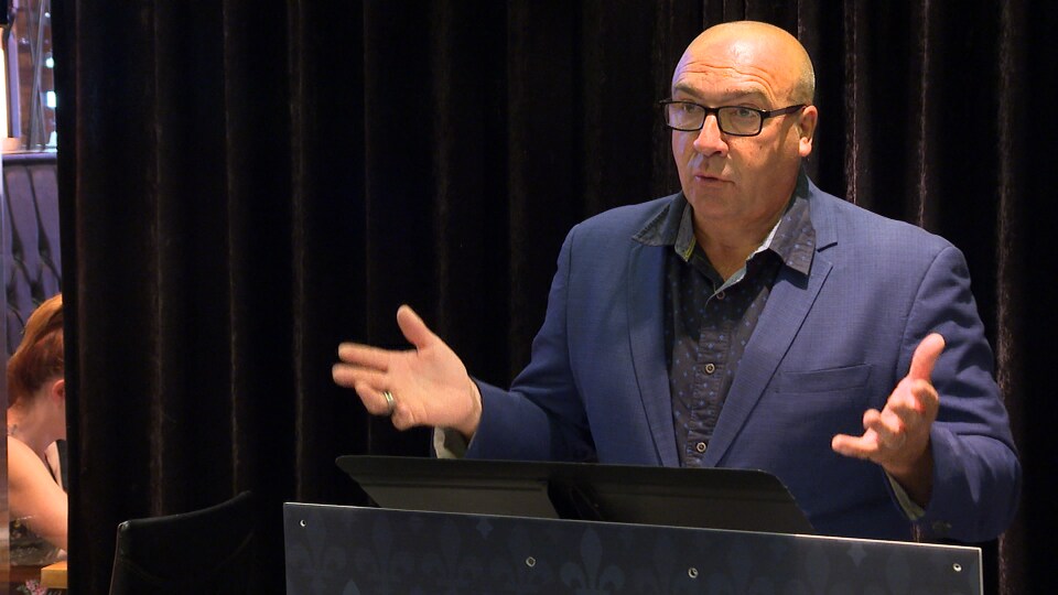 Le candidat conservateur dans Montmagny–L'Islet–Kamouraska–Rivière-du-Loup Bernard Généreux.