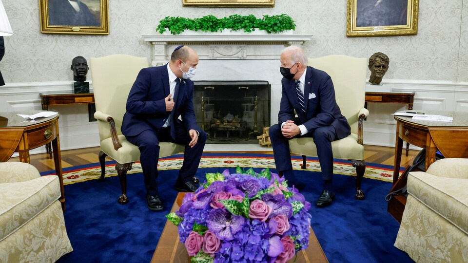 Le premier ministre israélien Naftali Bennett en compagnie du président américain  Joe Biden à la Maison-Blanche.