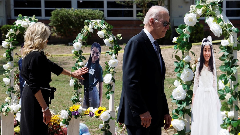 Joe Biden and Jill Biden reviewed a set of photos showing the victims of the Uvalde shooting. 