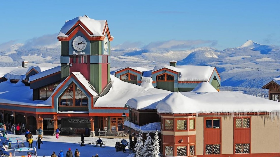 Le centre de ski Big White, en Colombie-Britannique en hiver.
