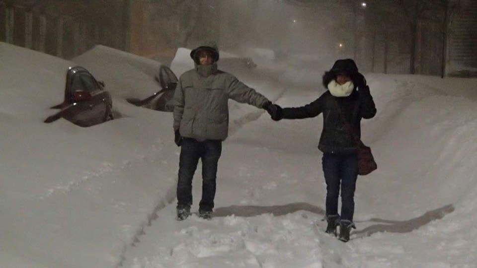Et Le Blizzard S Estompe