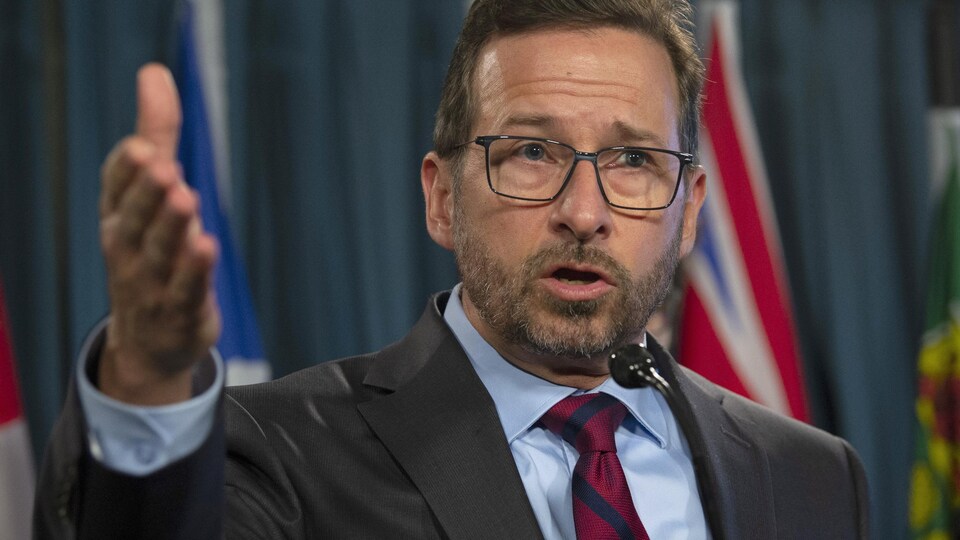 Yves-François Blanchet lors d'une allocution à Ottawa