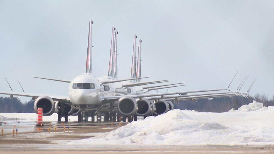 Cinq avions Boeing 737 MAX de la flotte d’Air Canada seront entreposés pour au moins trois semaines à l’aéroport de Trois-Rivières.