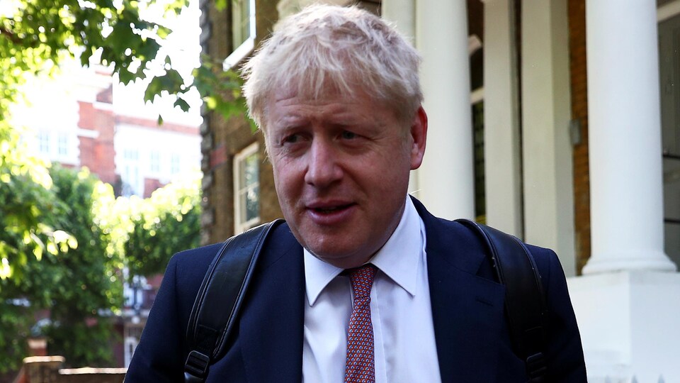 Boris Johnson, ancien ministre des Affaires étrangères et ex-maire de Londres en gros plan.