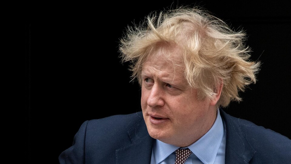 Gros plan de Boris Johnson.