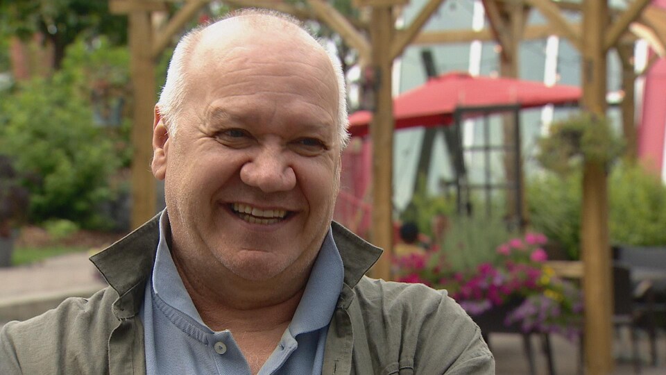 Brian Dooley, directeur artistique de l'UniThéâtre