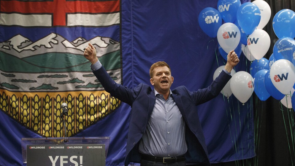 Brian Jean exhulte de joie