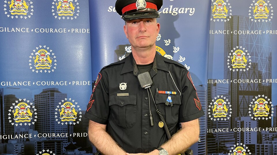 Un agent de police de Calgary.