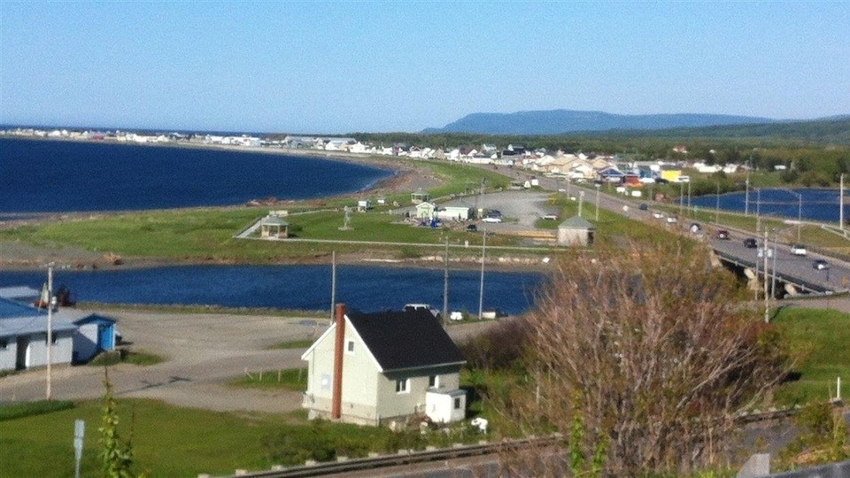 Deces D Un Ancien Maire De Cap Chat J Augustin St Laurent Radio Canada Ca