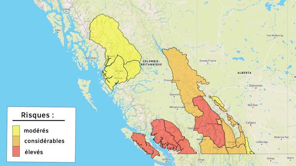 Carte des risques d'avalanches en Alberta et en Colombie-Britannique. Dans les Rocheuses, les risques évalués oscillent entre considérables au nord, et élevés au sud.