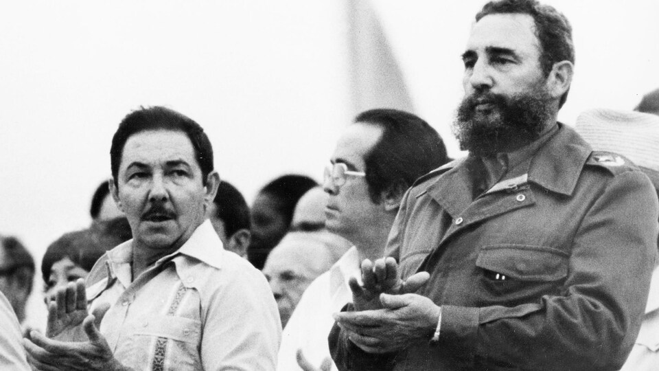 Raul et Fidel Castro.