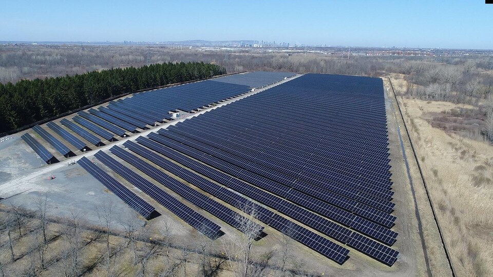 La centrale solaire Gabrielle-Bodis d'Hydro-Québec.