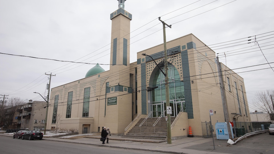 Icq Montreal Centre Islamique Du Quebec Islamic Center Of Quebec