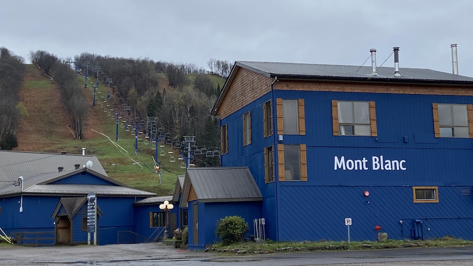 Le centre de ski Mont Blanc.